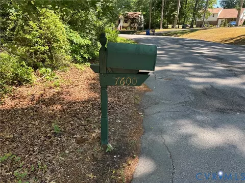 7600 Millcreek Dr, Richmond, VA 23235