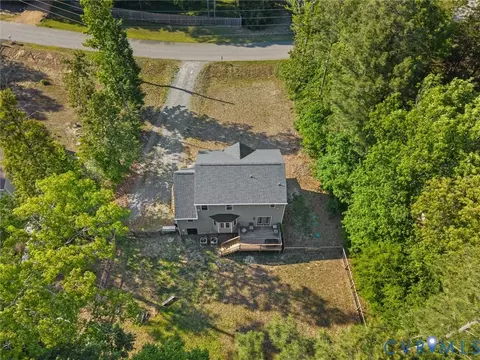 332 Dylan Dr, Aylett, VA 23009 photo 9