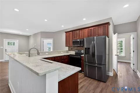 3834 Three Chopt Rd, Gum Spring, VA 23065 photo 10