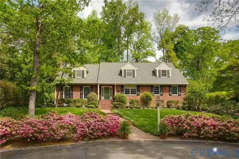 6806 University Dr, Richmond, VA 23229