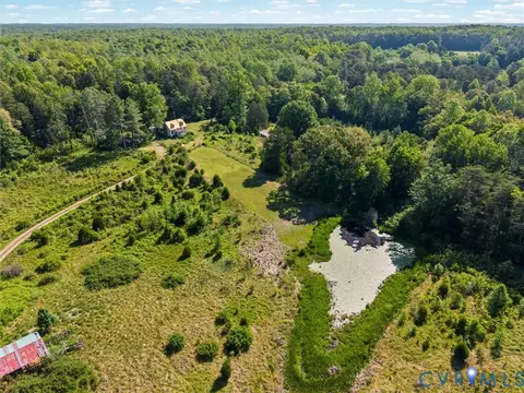 265 Signboard Rd, Bumpass, VA 23024
