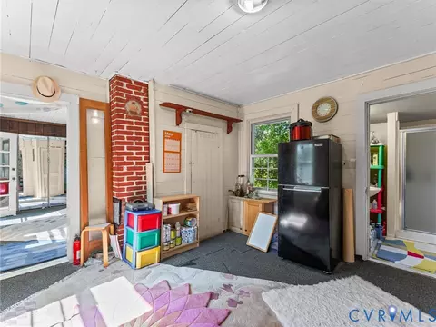 Entry Way - 265 Signboard Rd, Bumpass, VA 23024 photo 5 of 6