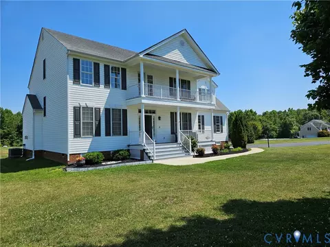 6401 Cookes Farm Dr, Henrico, VA 23231