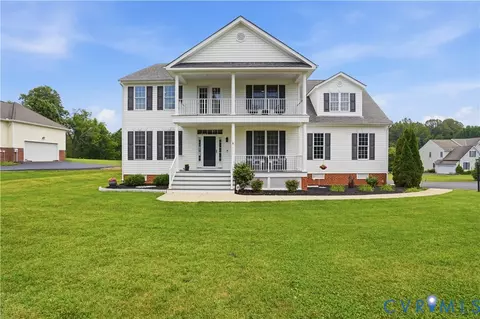 6401 Cookes Farm Dr, Henrico, VA 23231