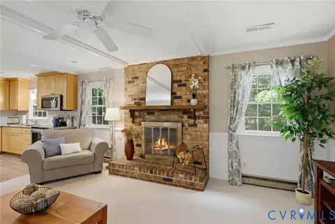 13430 Hensley Rd, Midlothian, VA 23112