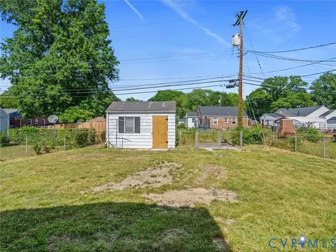 Exterior - 103 E 36th St, Richmond, VA 23224 photo 7 of 13