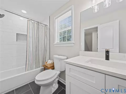 Bath - 103 E 36th St, Richmond, VA 23224 photo 4 of 4