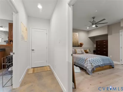 Entry Way - 3601 Leonards Ln, Sutherland, VA 23885 photo 7 of 7