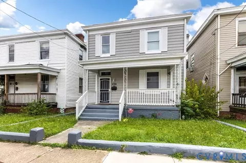 1011 Melville St, Petersburg, VA 23803