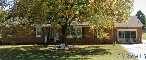 313 Fairview Dr, Franklin, VA 23851