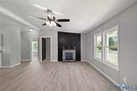 Living - 1472 Twenty Two Rd, Pamplin, VA 23958 photo 1 of 3