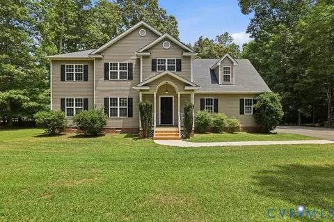 17401 Creekbed Rd, Chesterfield, VA 23838