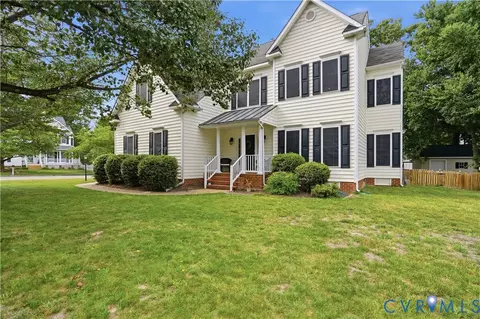 8366 Sherrington Dr, Mechanicsville, VA 23111
