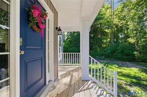 Exterior - 8405 E Patrick Henry Rd, Ashland, VA 23005 photo 5 of 12