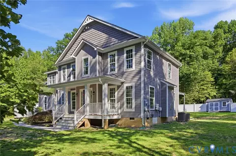 Exterior - 8405 E Patrick Henry Rd, Ashland, VA 23005 photo 4 of 12