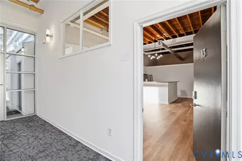 1716 Summit Ave #13, Richmond, VA 23230
