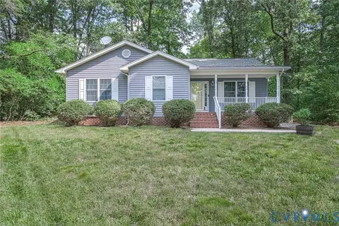 17319 Doggetts Fork Rd, Ruther Glen, VA 22546