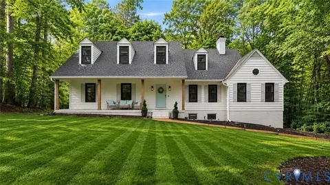 3304 Crossings Way, Midlothian, VA 23113