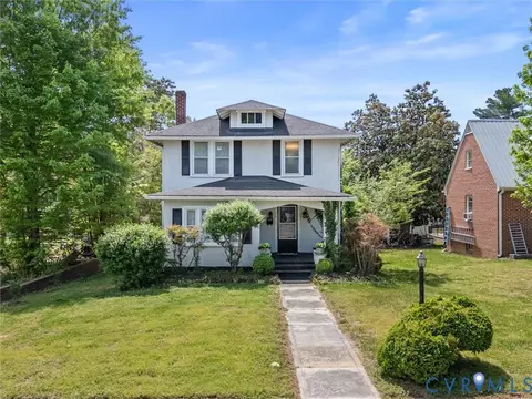 110 Gatewood Ave, Crewe, VA 23930