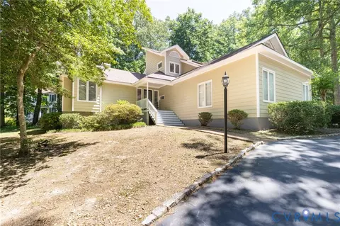 Exterior - 751 Blakeston Dr, Richmond, VA 23236 photo 2 of 9