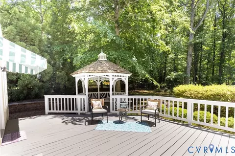Exterior - 751 Blakeston Dr, Richmond, VA 23236 photo 6 of 9