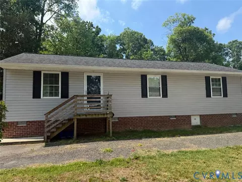 652 S Taylor St, Ashland, VA 23005