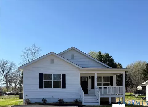 21 Lea Rd, Colonial Beach, VA 22443