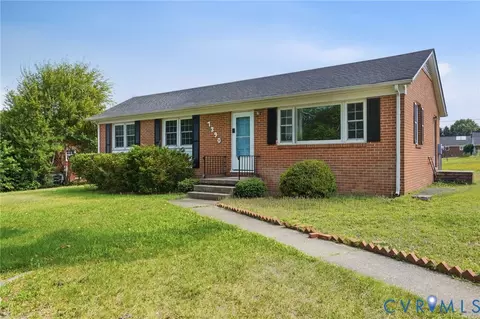 7390 Brandy Creek Dr, Mechanicsville, VA 23111