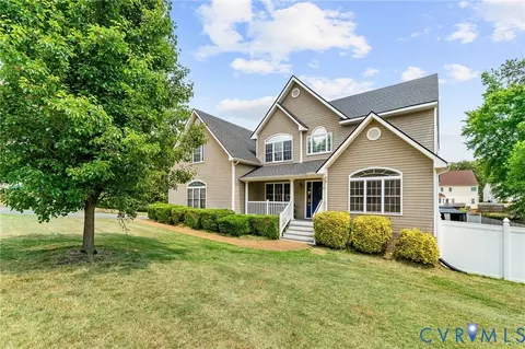 10455 Brynmore Dr, North Chesterfield, VA 23237