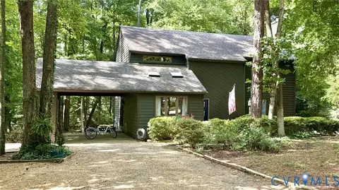 13622 Winterberry Rdg, Midlothian, VA 23112