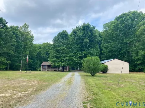 2715 Bethany Church Rd, Bumpass, VA 23024