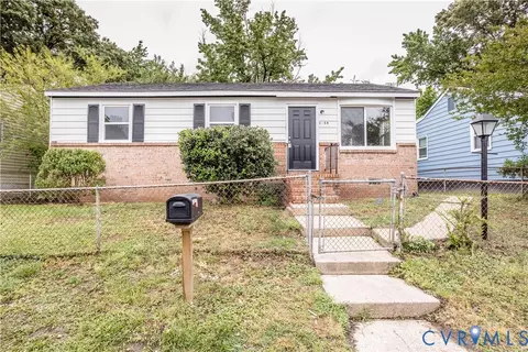 1814 Trenton St, Hopewell, VA 23860