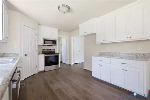 Kitchen - 8440 Railroad Bed Rd, Carson, VA 23830 photo 5 of 5