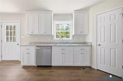 Kitchen - 8440 Railroad Bed Rd, Carson, VA 23830 photo 4 of 5