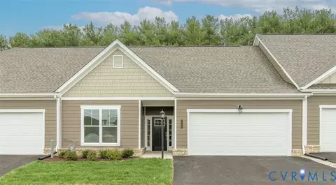 8720 Hope Farm Ln, Mechanicsville, VA 23111