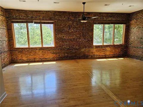 Living - 212 E Franklin St #1, Richmond, VA 23219 photo 1 of 9