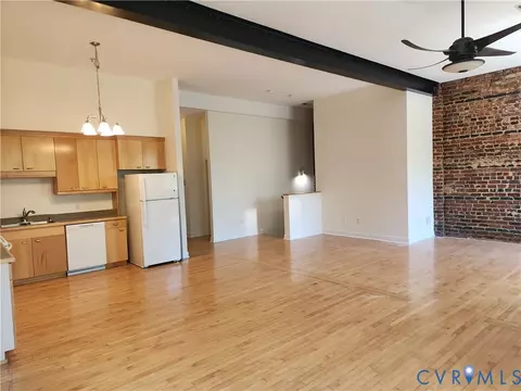Living - 212 E Franklin St #1, Richmond, VA 23219 photo 7 of 9
