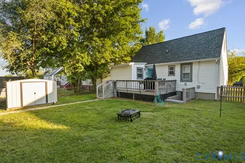 Exterior - 1116 E 16th St, Richmond, VA 23224 photo 8 of 9