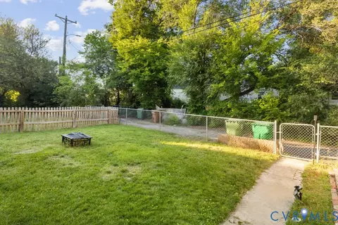 Exterior - 1116 E 16th St, Richmond, VA 23224 photo 9 of 9