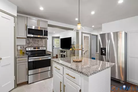 Kitchen - 1116 E 16th St, Richmond, VA 23224 photo 1 of 1