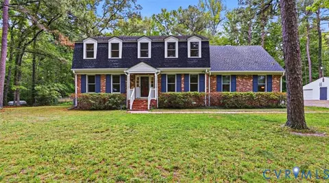6229 Fire Ln, Mechanicsville, VA 23116