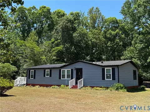 371 Horseshoe Rd, Jarratt, VA 23867