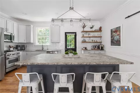 Kitchen - 1755 Dispatch Rd, Quinton, VA 23141 photo 4 of 11