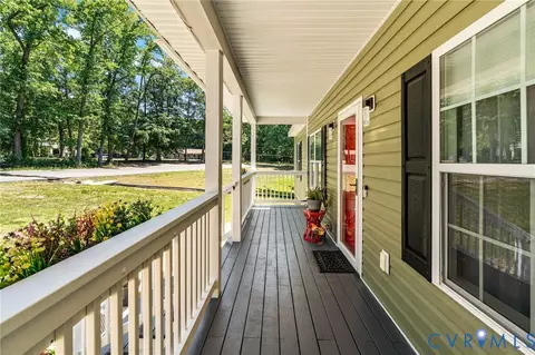 Exterior - 1755 Dispatch Rd, Quinton, VA 23141 photo 3 of 11