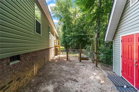 Exterior - 1755 Dispatch Rd, Quinton, VA 23141 photo 5 of 11