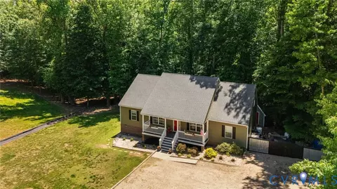 Exterior - 1755 Dispatch Rd, Quinton, VA 23141 photo 10 of 11