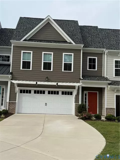 13704 Randolph Pond Ln, Midlothian, VA 23114