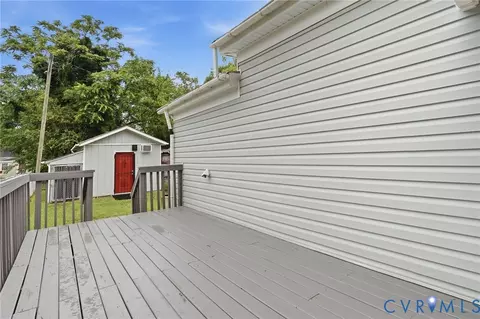 Exterior - 227 E 35th St, Richmond, VA 23224 photo 6 of 12