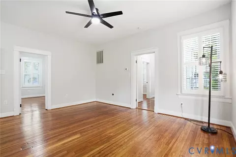 Living - 227 E 35th St, Richmond, VA 23224 photo 3 of 4