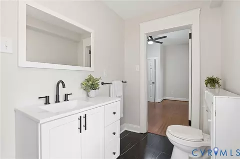 Bath - 227 E 35th St, Richmond, VA 23224 photo 5 of 5